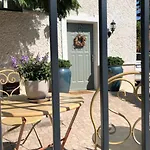 Julius Apartment